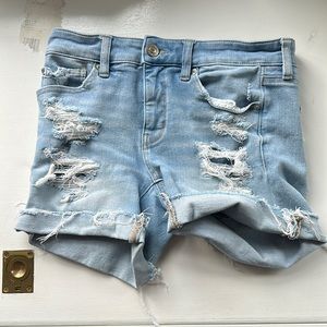 American Eagle jean shorts size 6